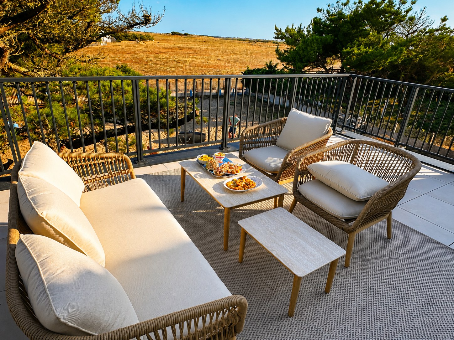 Goûter sur la terrasse, vue sur la lande